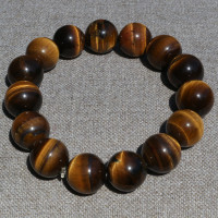 Bracelet from semiprecious stones model 9