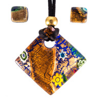 Pendant plus earrings